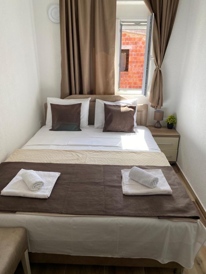 Apartments Nikicic Бар Екстер'єр фото