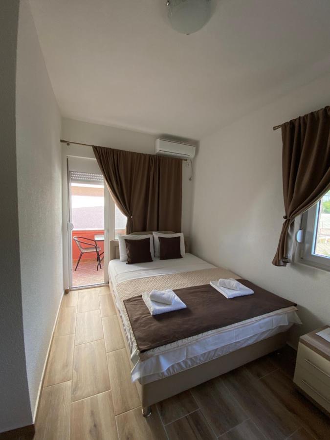 Apartments Nikicic Бар Екстер'єр фото