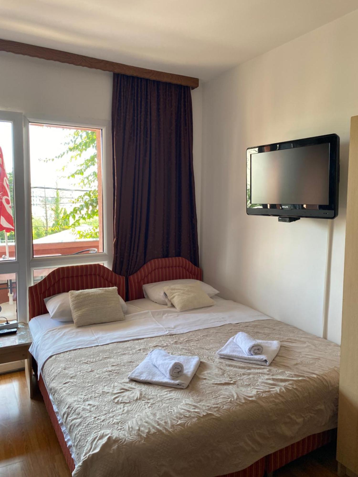 Apartments Nikicic Бар Екстер'єр фото